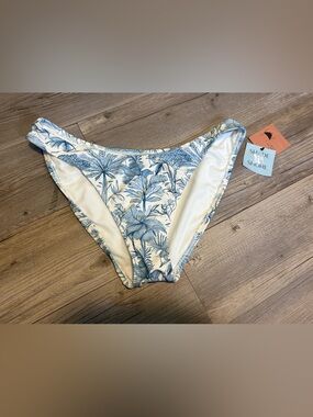 Shade & Shore low rise bikini bottom large new with tags